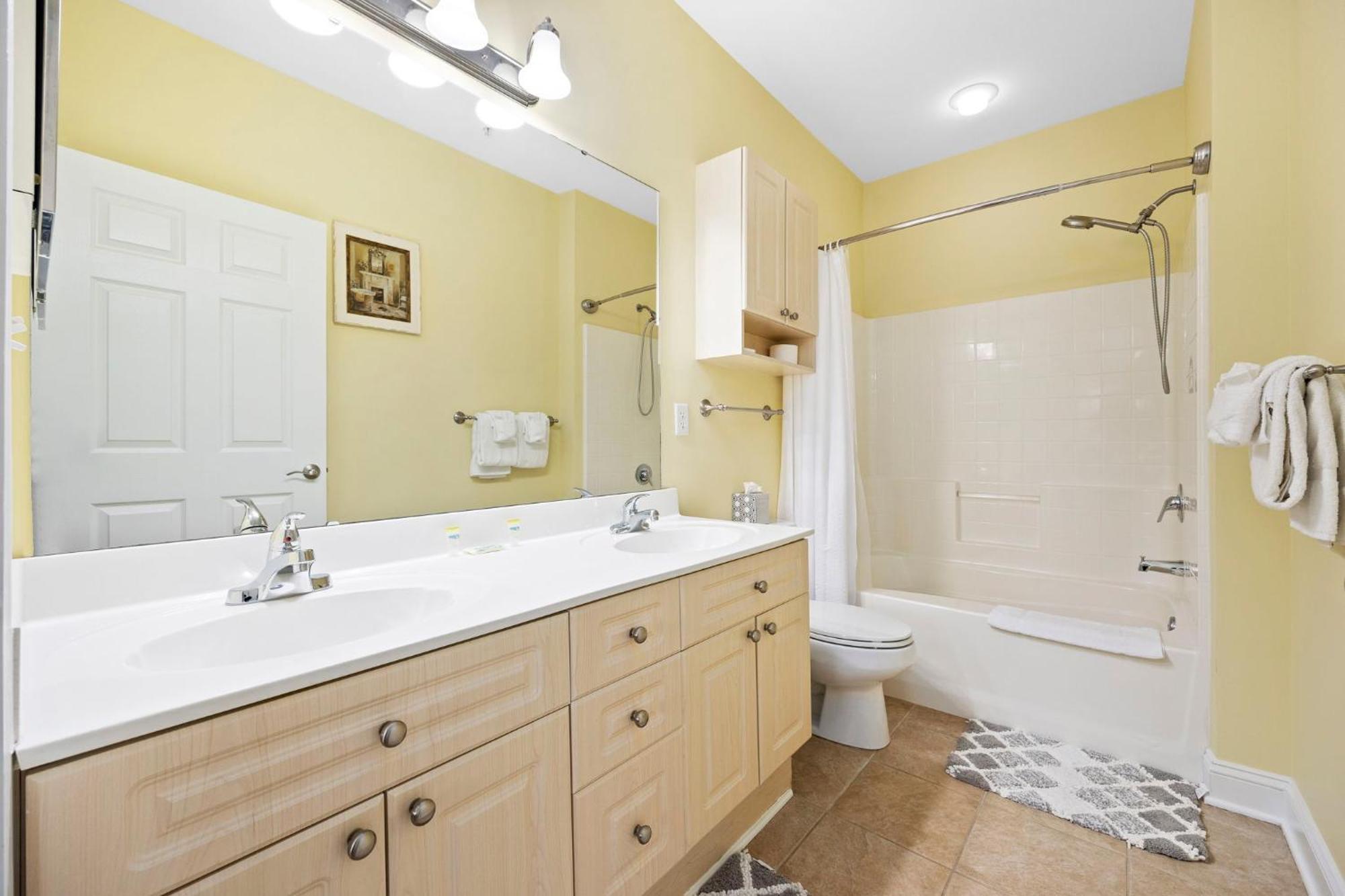 Beautifully Decorated 3 Bedroom 2 Bath Condo, First Floor Wth Walk In Shower! Located In Golf Community Myrtle Beach Eksteriør billede